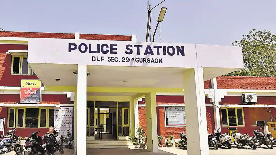 Hình minh họa từ Police station - Đồn cảnh sát